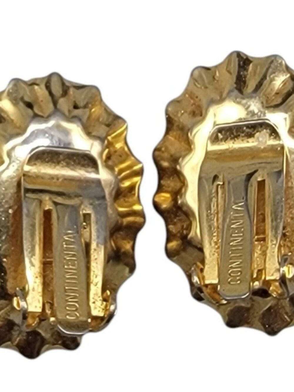 Continental Vintage Gold Tone Mesh Clip On Earrings Oval Shaped Ladies Costume - Picture 4 of 7